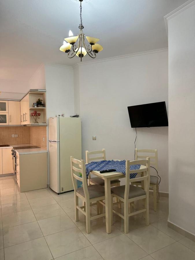 Velis Apartment Саранда Екстер'єр фото
